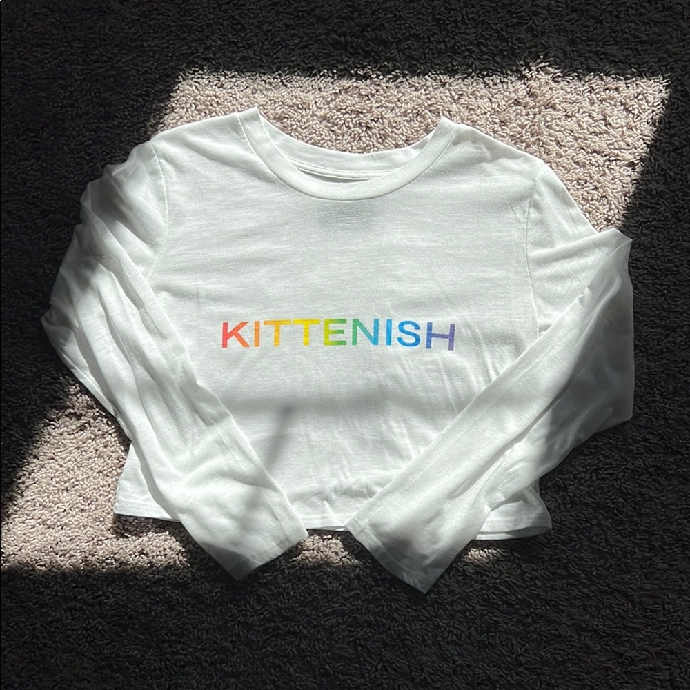 Kittenish White Cropped Long Sleeve Top